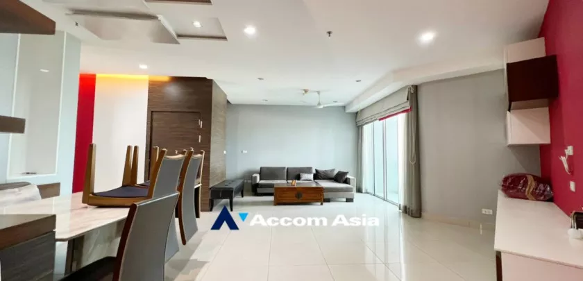 unit 4 Bedrooms  Condominium For Sale in Sathorn, Bangkok  near BRT Technic Krungthep (AA32962)