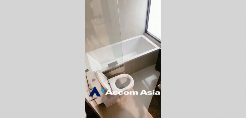 8  1 br Condominium for rent and sale in Sathorn ,Bangkok BTS Sala Daeng - MRT Lumphini at Sathorn Gardens AA32970