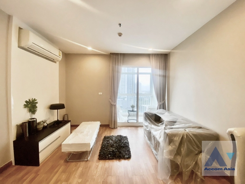 unit 2 Bedrooms  Condominium For Rent in Bang Na, Bangkok  near BTS Bang Na (AA32972)