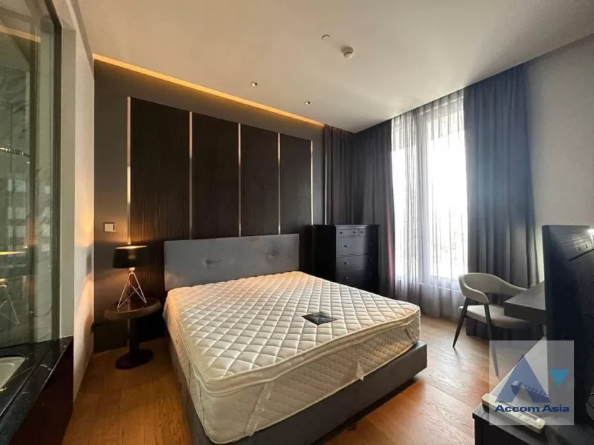 9  1 br Condominium for rent and sale in Silom ,Bangkok MRT Lumphini at Saladaeng One AA32975