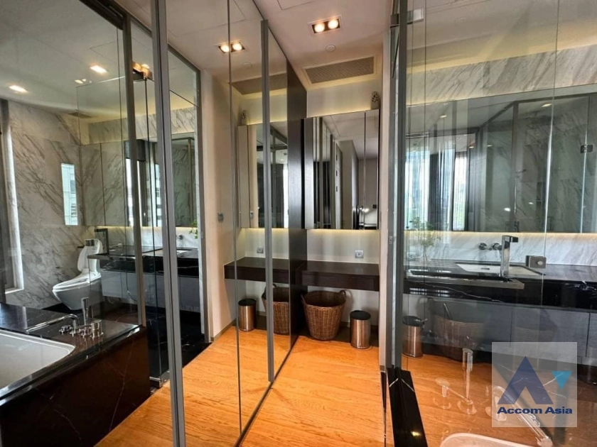 12  1 br Condominium for rent and sale in Silom ,Bangkok BTS Sala Daeng at Saladaeng One Condominium AA32975