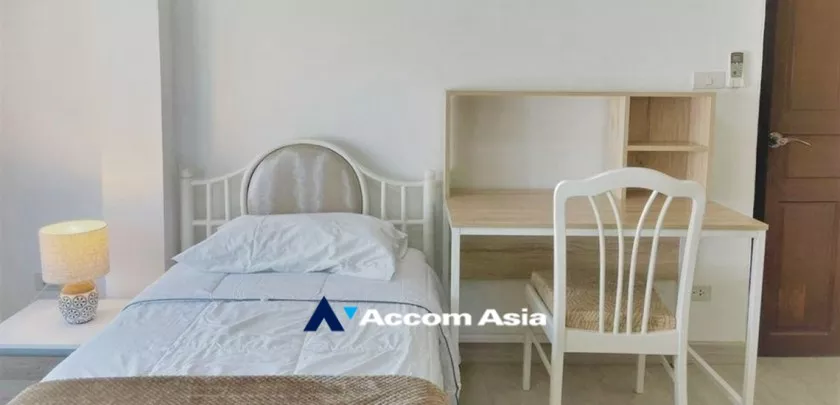 5  3 br House for rent and sale in Pattanakarn ,Bangkok ARL Ramkhamhaeng AA32977