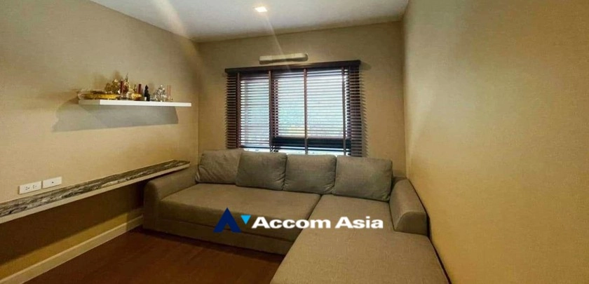 8  3 br House for rent and sale in Samutprakan ,Samutprakan  at House in Compound AA32980