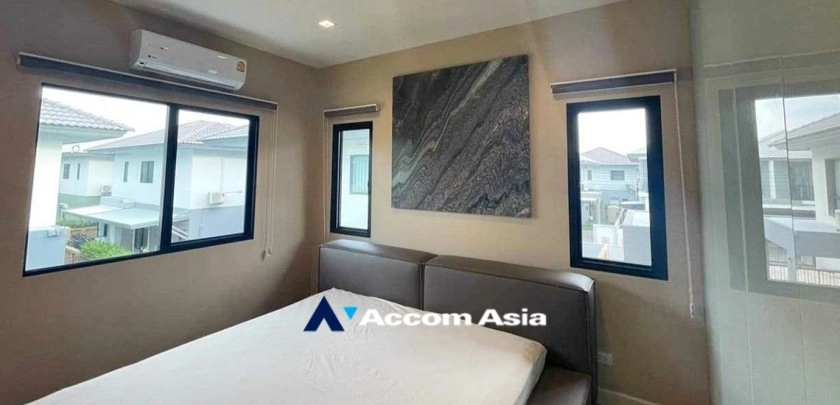 11  3 br House for rent and sale in Samutprakan ,Samutprakan  at House in Compound AA32980