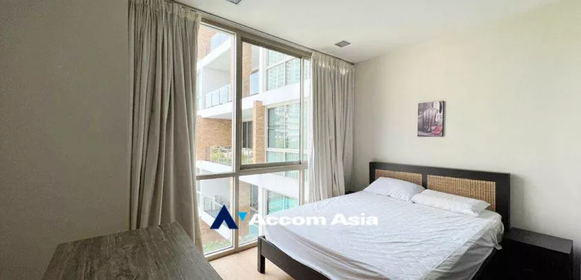 Pet friendly |  2 Bedrooms  Condominium For Rent in Sukhumvit, Bangkok  near BTS Phra khanong (AA33018)