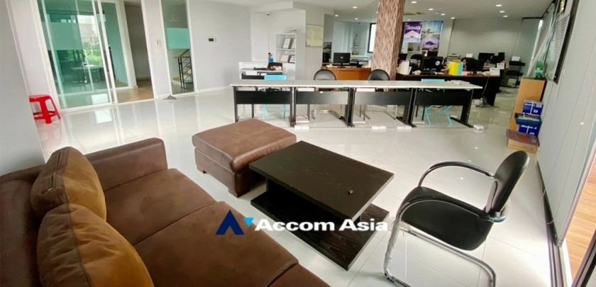 7  6 br Townhouse For Sale in Sathorn ,Bangkok BRT Wat Priwat at Jade Height Sathorn Rama 3 AA33023