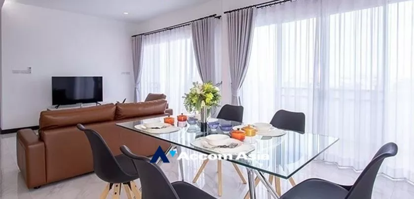 Penthouse |  3 Bedrooms  Apartment For Rent in Sukhumvit, Bangkok  near BTS Punnawithi (AA33042)
