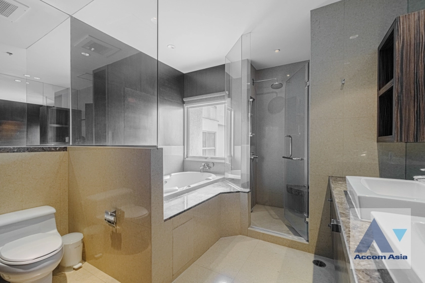 9  4 br Apartment For Rent in Ploenchit ,Bangkok BTS Ploenchit at Elegance and Traditional Luxury AA33053