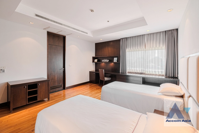 13  4 br Apartment For Rent in Ploenchit ,Bangkok BTS Ploenchit at Elegance and Traditional Luxury AA33053