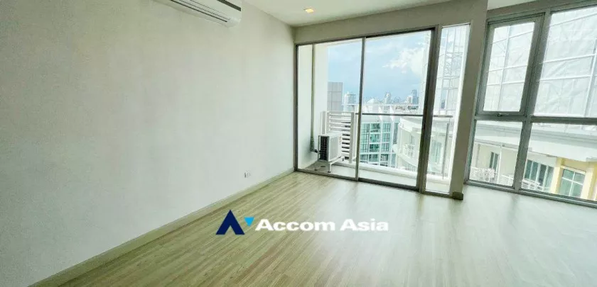unit 2 Bedrooms  Condominium For Rent in Sukhumvit, Bangkok  near BTS Phra khanong (AA33055)