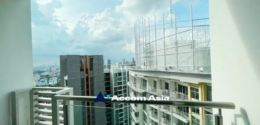11  2 br Condominium For Rent in Sukhumvit ,Bangkok BTS Phra khanong at Sky Walk Condominium AA33055