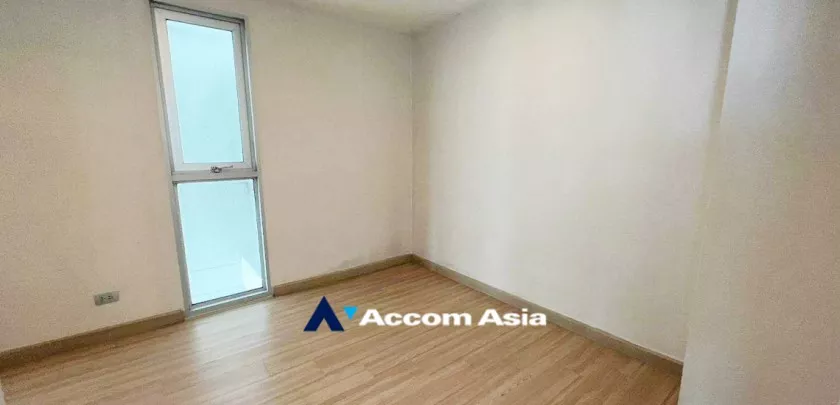  1  2 br Condominium For Rent in Sukhumvit ,Bangkok BTS Phra khanong at Sky Walk Condominium AA33055