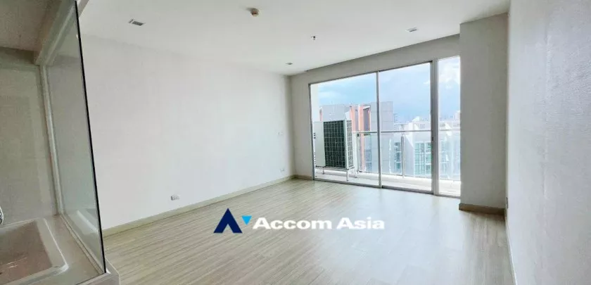 4  2 br Condominium For Rent in Sukhumvit ,Bangkok BTS Phra khanong at Sky Walk Condominium AA33055