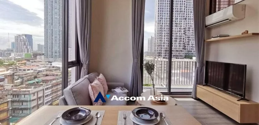 unit 1 Bedroom  Condominium For Rent in Phaholyothin, Bangkok  near BTS Saphan-Kwai (AA33067)