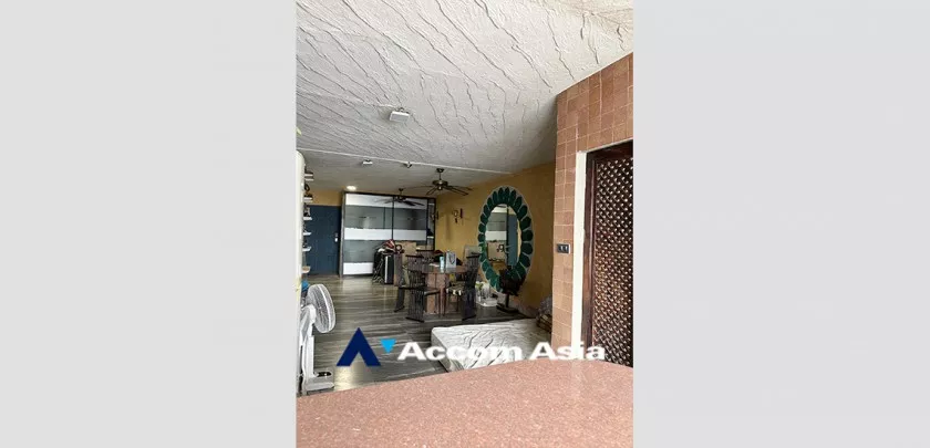 unitITF Silom Palace Condominium