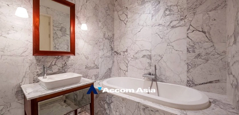 8  1 br Condominium for rent and sale in Sukhumvit ,Bangkok BTS Thong Lo at KHUN by Yoo AA33070
