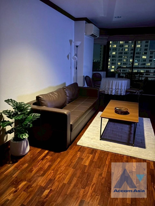 unit 1 Bedroom  Condominium For Rent & Sale in Sukhumvit, Bangkok  near BTS Asok - MRT Sukhumvit (AA33071)