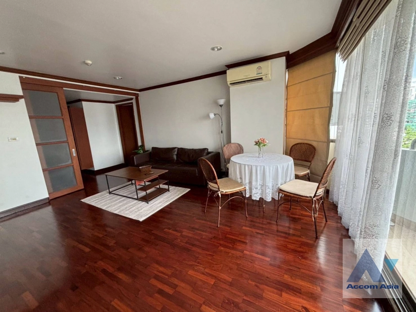 unit 1 Bedroom  Condominium For Rent & Sale in Sukhumvit, Bangkok  near BTS Asok - MRT Sukhumvit (AA33071)