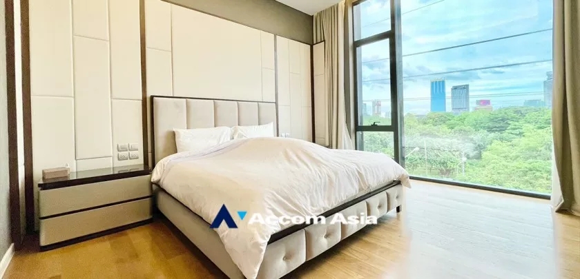 5  3 br Condominium For Rent in Ploenchit ,Bangkok BTS Ratchadamri at Sindhorn Lumpini AA33081