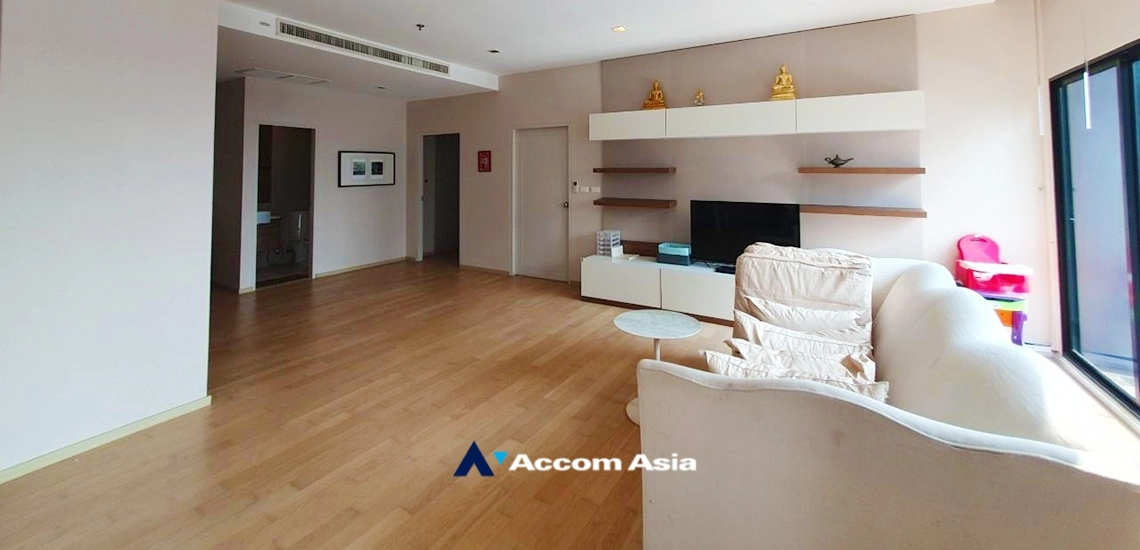 8  4 br Condominium For Rent in Sukhumvit ,Bangkok BTS Ekkamai at Noble Reveal AA33082