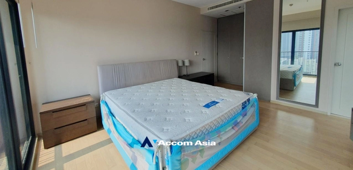 21  4 br Condominium For Rent in Sukhumvit ,Bangkok BTS Ekkamai at Noble Reveal AA33082