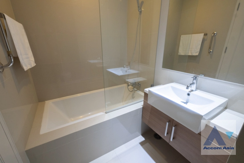 16  4 br Condominium for rent and sale in Sukhumvit ,Bangkok BTS Ekkamai at Noble Reveal AA33082