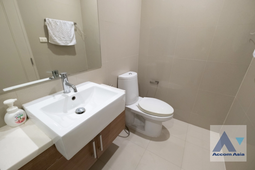 18  4 br Condominium for rent and sale in Sukhumvit ,Bangkok BTS Ekkamai at Noble Reveal AA33082