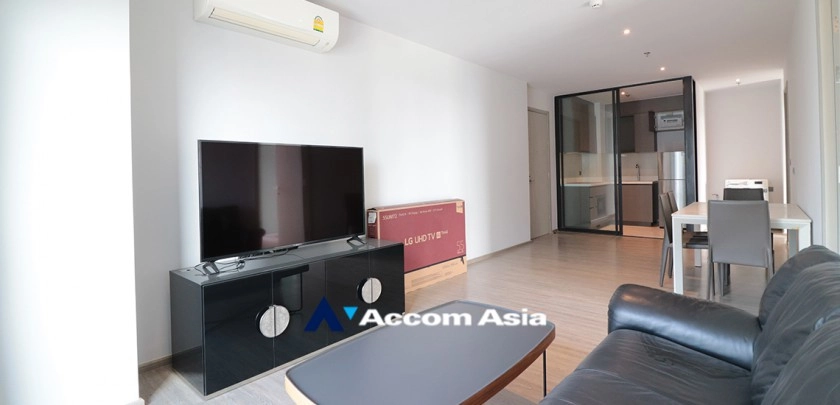 unit 3 Bedrooms  Condominium For Rent in Sukhumvit, Bangkok  near BTS Ekkamai (AA33083)
