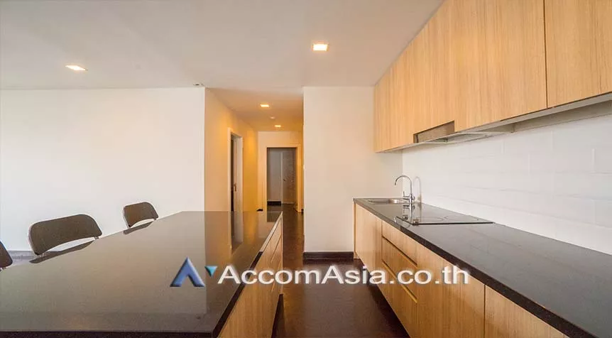 5  3 br Apartment For Rent in Sukhumvit ,Bangkok BTS Phrom Phong at Suite For Family 14727