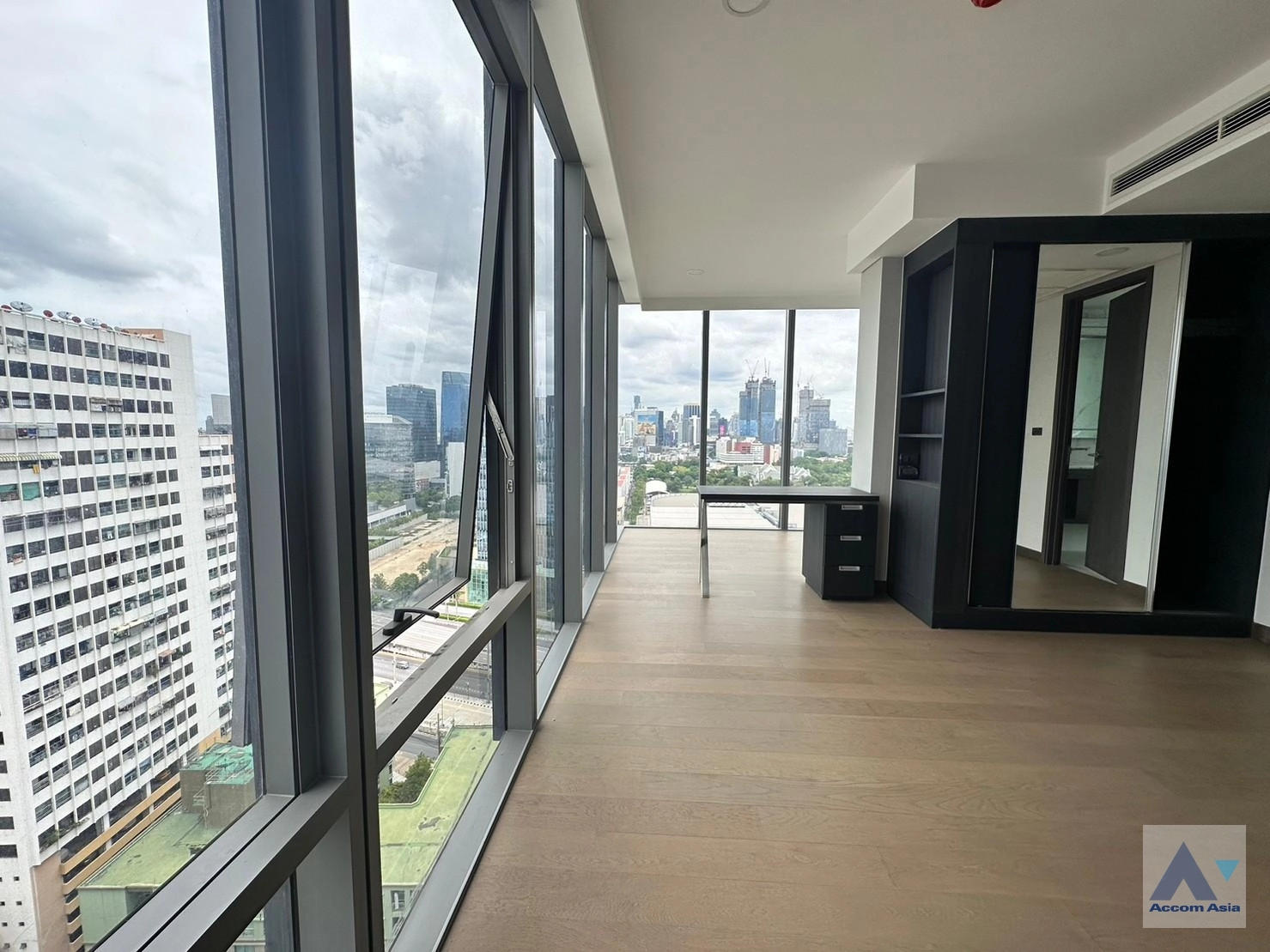 8  3 br Condominium For Rent in Sukhumvit ,Bangkok MRT Queen Sirikit National Convention Center at Siamese Exclusive Queens AA33088