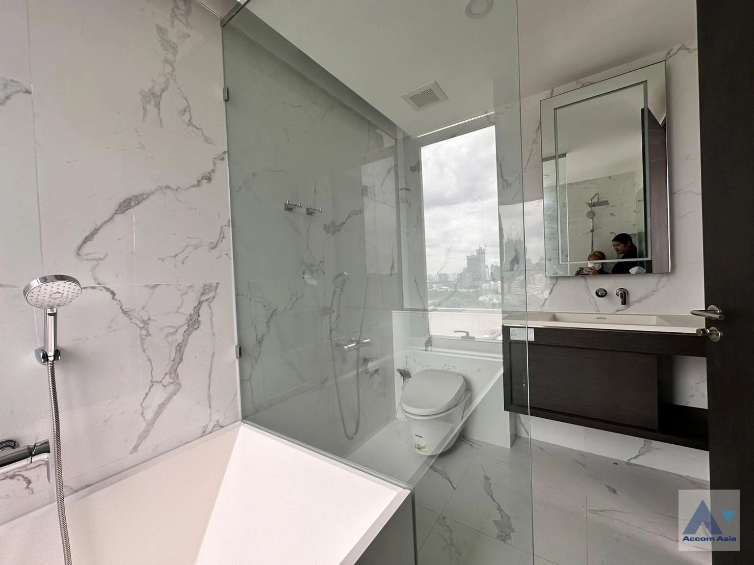 21  3 br Condominium For Rent in Sukhumvit ,Bangkok MRT Queen Sirikit National Convention Center at Siamese Exclusive Queens AA33088