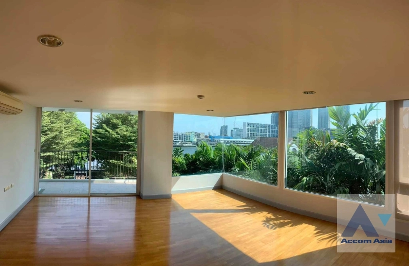 The Fine at River Condominium  3 Bedroom for Sale BTS Krung Thon Buri in Charoennakhon Bangkok