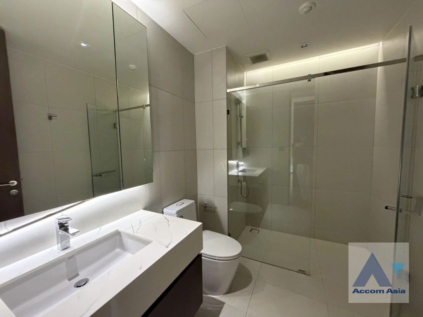 18  4 br Apartment For Rent in Sukhumvit ,Bangkok BTS Phrom Phong at Modern Brand New Apartment AA33095