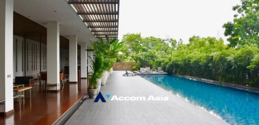  2 Bedrooms  Condominium For Sale in Sathorn, Bangkok  near BRT Thanon Chan (AA33096)