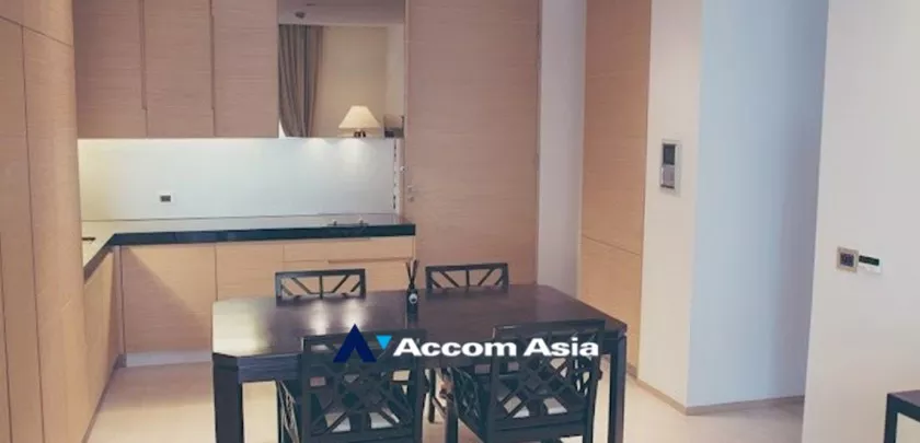  1 Bedroom  Condominium For Rent & Sale in Silom, Bangkok  near BTS Sala Daeng - MRT Silom (AA33099)