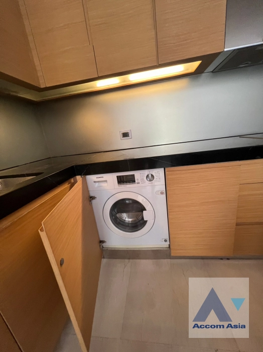 8  1 br Condominium for rent and sale in Silom ,Bangkok BTS Sala Daeng - MRT Silom at Saladaeng Residences AA33099