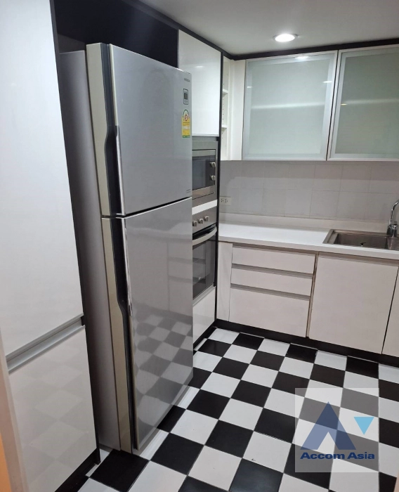 7  3 br Townhouse For Rent in Ploenchit ,Bangkok BTS Ploenchit AA33100