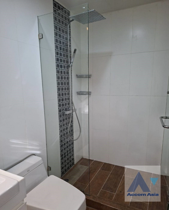 25  3 br Townhouse For Rent in Ploenchit ,Bangkok BTS Ploenchit AA33100