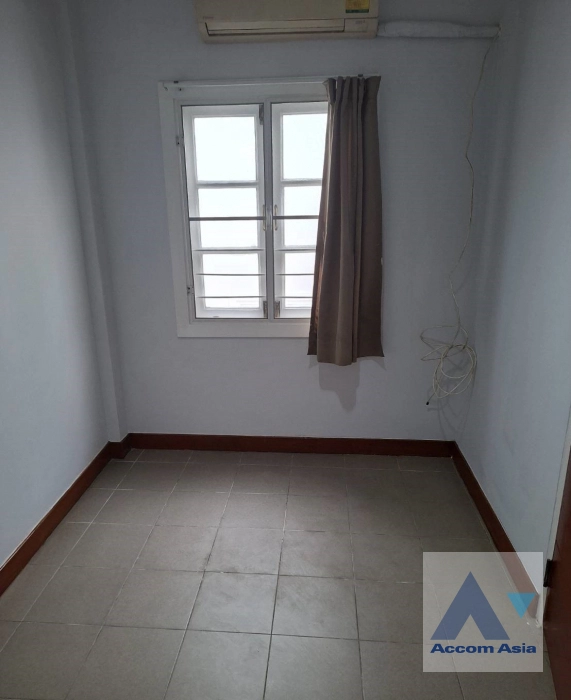 29  3 br Townhouse For Rent in Ploenchit ,Bangkok BTS Ploenchit AA33100