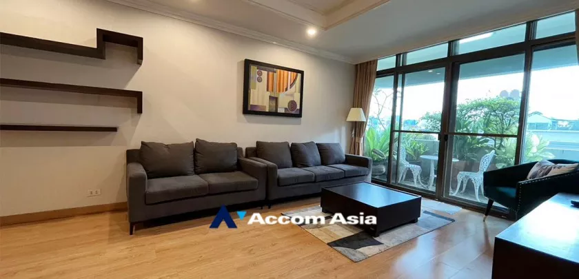 5  3 br Condominium For Rent in Ploenchit ,Bangkok BTS Ploenchit at Ruamrudee Garden House AA33111