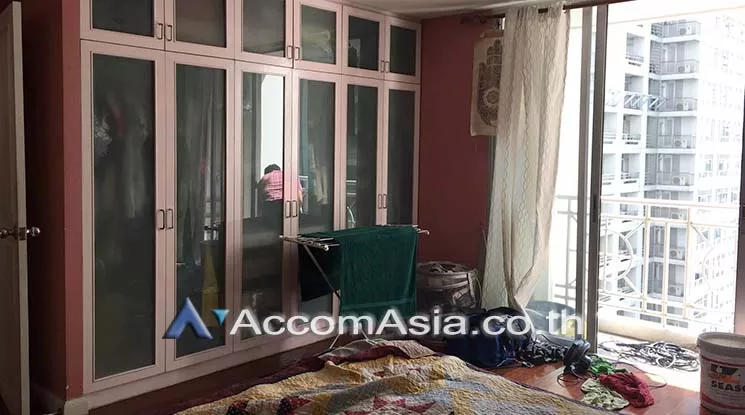 unit 1 Bedroom  Condominium For Sale in Sukhumvit, Bangkok  near BTS Asok - MRT Sukhumvit (24730)