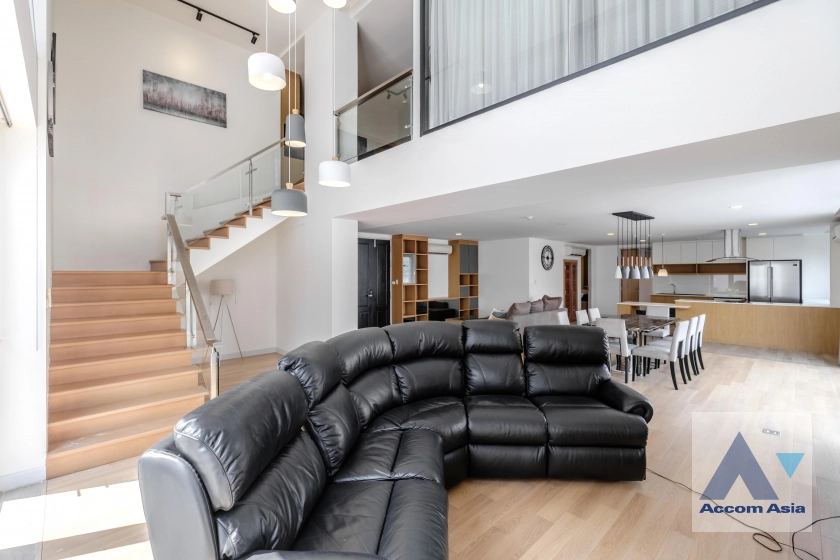 unitPenthouse |  3 Bedrooms  Apartment For Rent in Sukhumvit, Bangkok  near BTS Phrom Phong (AA33122)