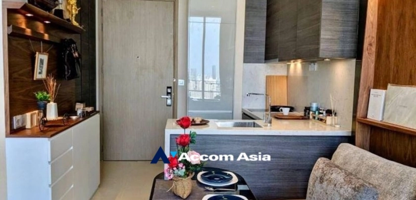 unit 1 Bedroom  Condominium For Rent & Sale in Sukhumvit, Bangkok  near BTS Asok - MRT Sukhumvit (AA33139)