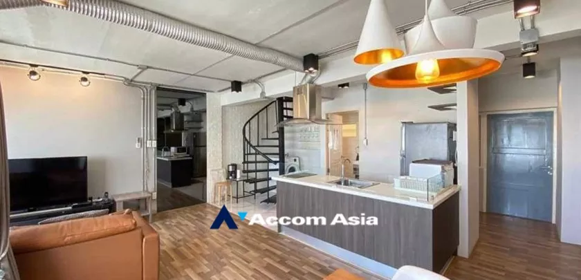 Duplex Condo |  2 Bedrooms  Condominium For Rent & Sale in Sukhumvit, Bangkok  near BTS Thong Lo (AA33143)