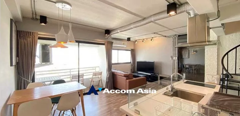 Duplex Condo |  2 Bedrooms  Condominium For Rent & Sale in Sukhumvit, Bangkok  near BTS Thong Lo (AA33143)