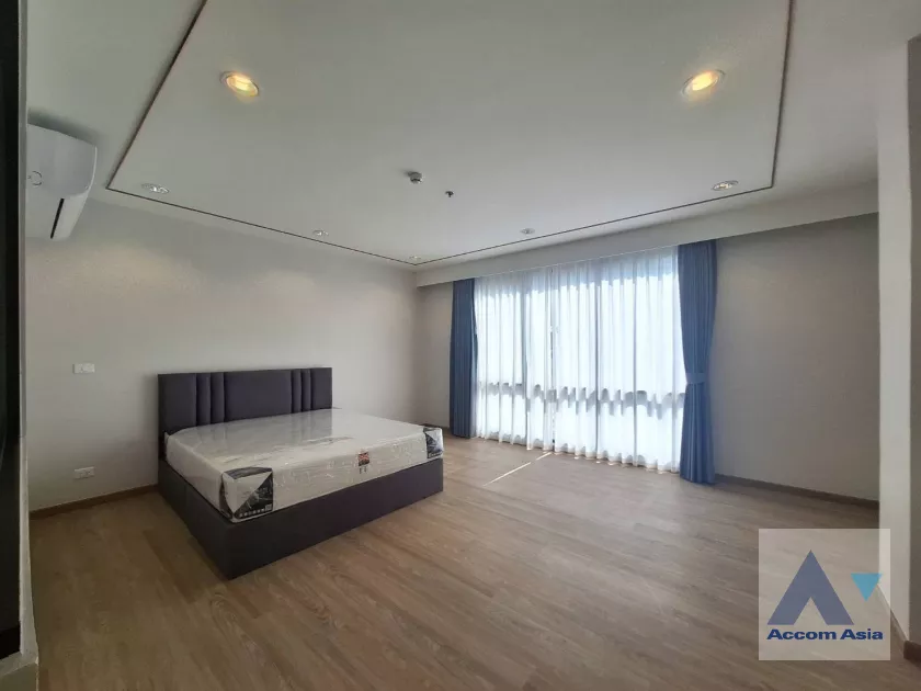 9  4 br Apartment For Rent in Sathorn ,Bangkok BTS Chong Nonsi at Luxury Designed in Prime Area AA33144