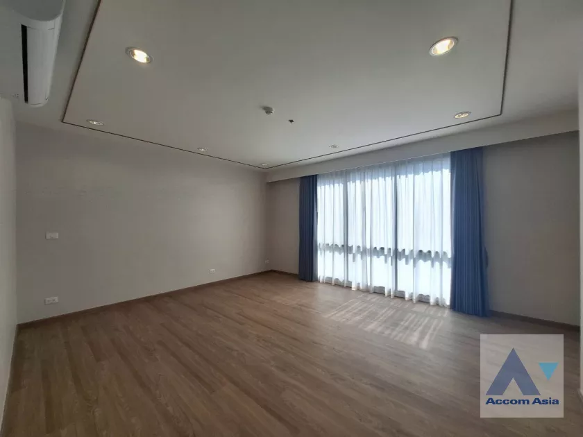 13  4 br Apartment For Rent in Sathorn ,Bangkok BTS Chong Nonsi at Luxury Designed in Prime Area AA33144