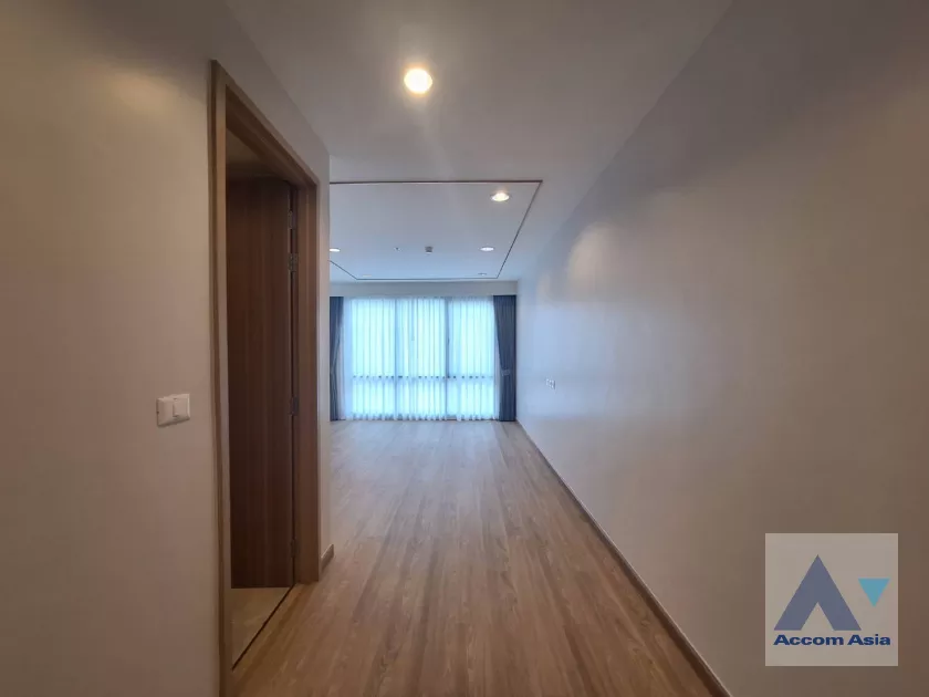 18  4 br Apartment For Rent in Sathorn ,Bangkok BTS Chong Nonsi at Luxury Designed in Prime Area AA33144