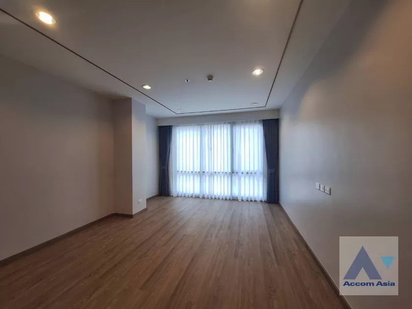 19  4 br Apartment For Rent in Sathorn ,Bangkok BTS Chong Nonsi at Luxury Designed in Prime Area AA33144