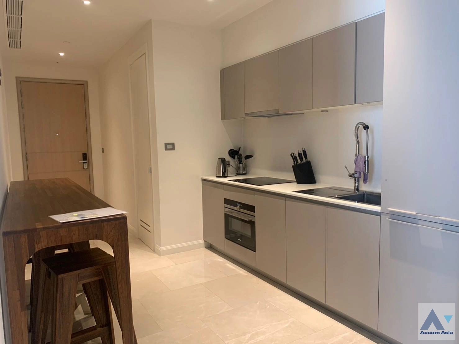 4  2 br Condominium for rent and sale in Charoen Nakhon ,Bangkok BTS Krung Thon Buri at Magnolias Waterfront Residences AA33145